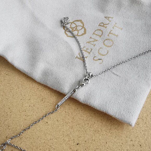 Authentic Kendra Scott jewelry Brand new Comes with dust bag Ships out in 2 - Picture 2 of 4